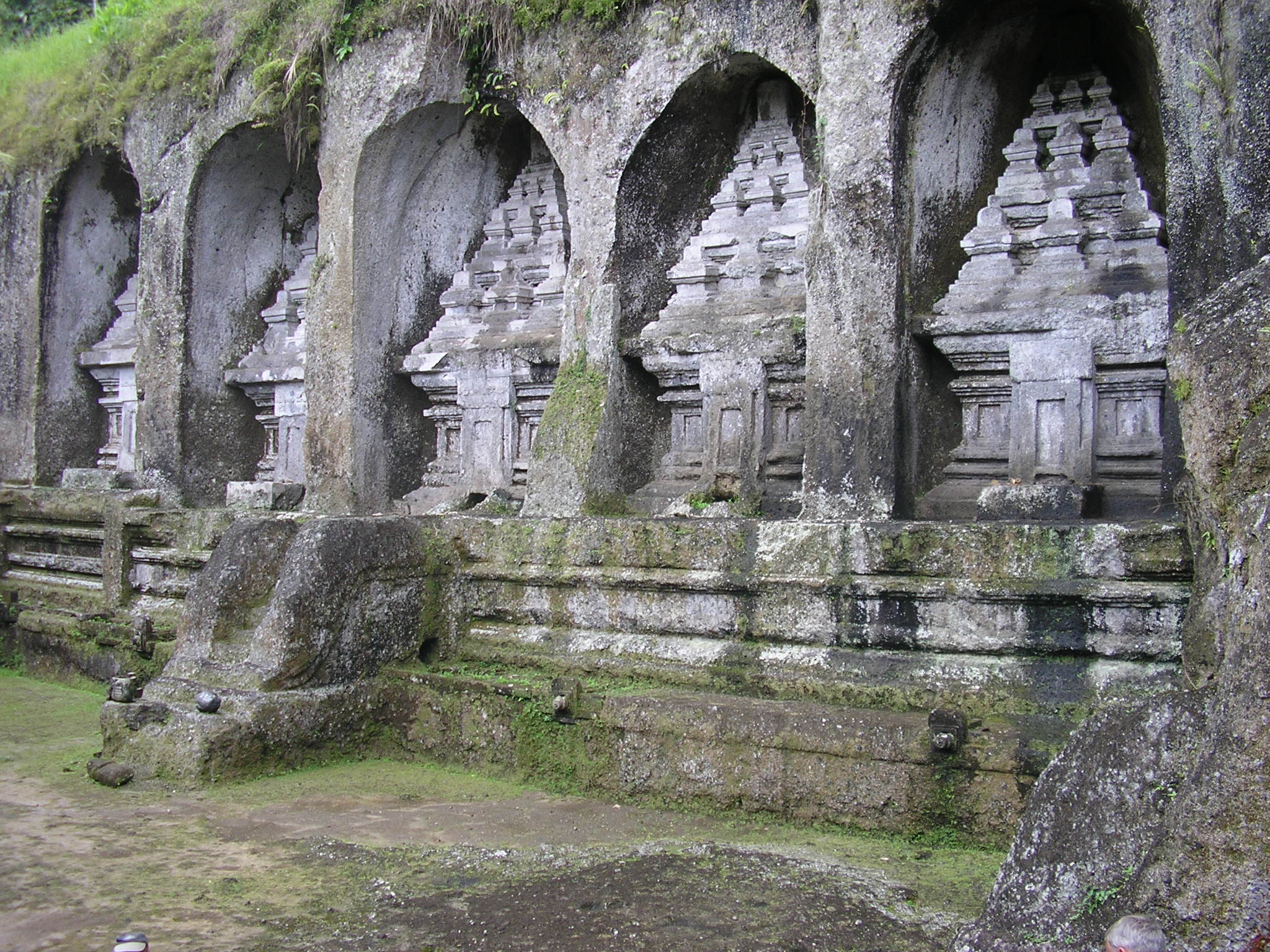 GUNUNG KAWI RELIEF